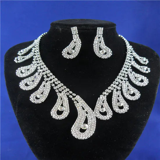 Popular Stage Necklace and Bridal Rhinestone Set