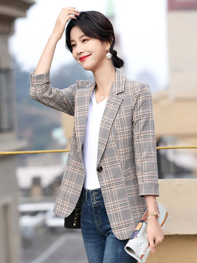 Vintage Plaid Long Jacket for Women - Slim Fit Fashion
