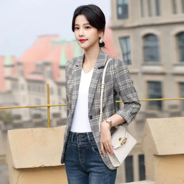 Vintage Plaid Long Jacket for Women - Slim Fit Fashion